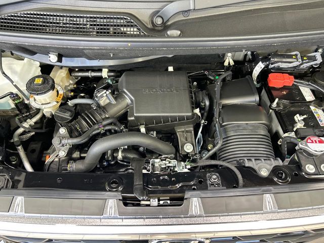 親切・丁寧な専門メカニックスタッフが応対！・車検・点検整備・事故等の修理などアフターサービスも安心。お車のカスタマイズもネクステージのサービススタッフまでご相談ください！
