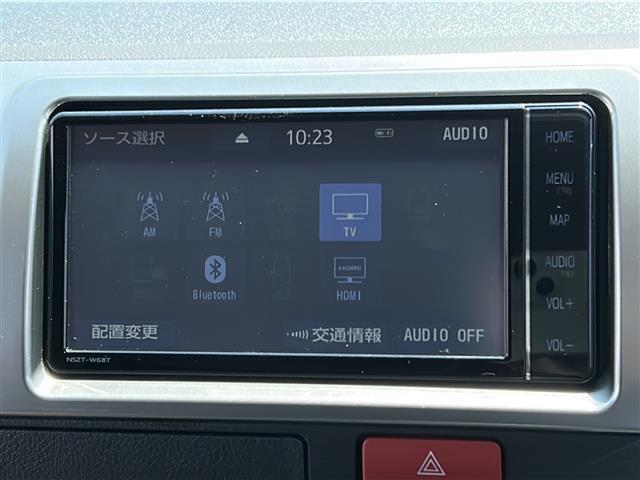 【純正ナビ】専用設計で車内の雰囲気にマッチ！ナビ利用時のマップ表示は見やすく、いつものドライブがグッと楽しくなります！