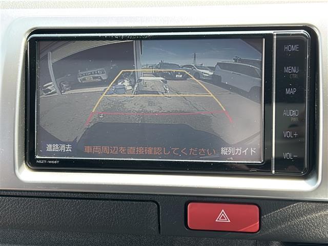 【バックモニター】後ろのカメラの映像がモニターに映し出されるので、後方の見えない死角や、障害物との距離感などもしっかり安全確認することができます！