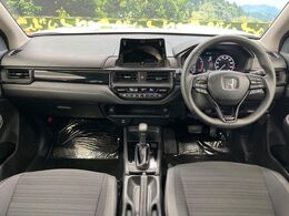 グループ総在庫数約30，000台！！全国の系列店からメーカー・車種問わずご紹介出来るので、あなたにピッタリのお車が見つかるはずです♪まずはお問い合わせ下さい☆