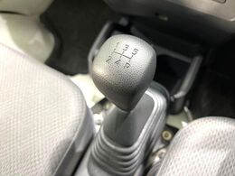 【フロア5速MT】走りの5速MT！！スポーティーな走行をお楽しみいただけます♪