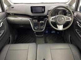 【インパネ全体】全方位で視界が広く、高い目線で運転もしやすいです！