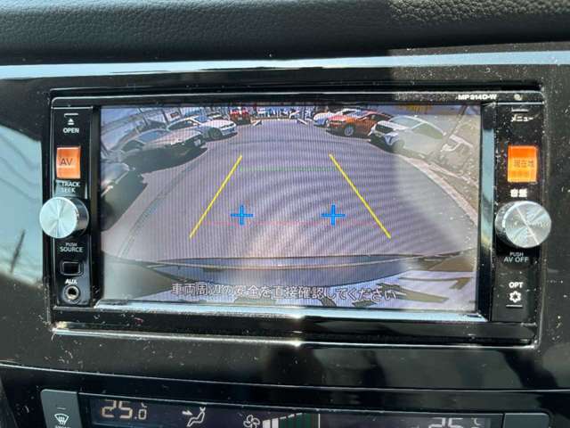 便利なバックカメラ付き！☆苦手な駐車も、これでラクラクです！
