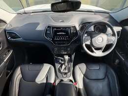 LIBERALA野々市の物件をご覧いただきまして誠にありがとうございます。心ゆくまでおクルマ選びをお楽しみください。