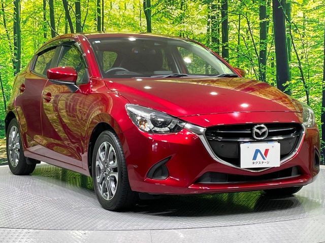 大好評のボディコーティング「弾スプラッシュコート」もご納車までに施工可能。通常のガラスコートと異なる、耐久年数6年の無機質ガラスコーティングが、ボディをキレイな状態に保ってくれます。