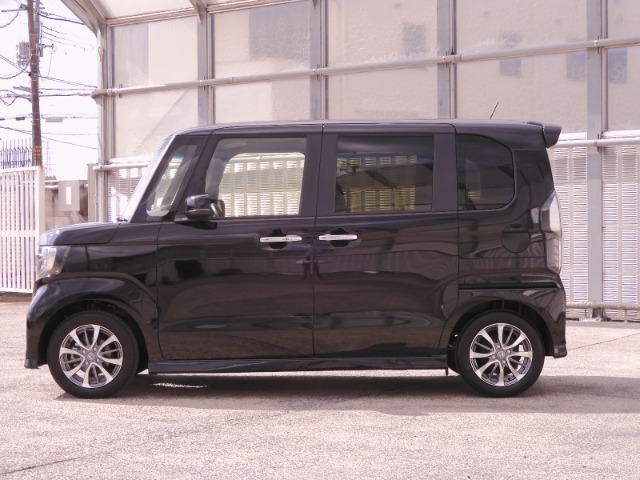 ◆法定整備実施◆Honda認定中古車の整備基準にもとづく整備を実施いたします。法定点検の整備に加え、Honda独自のプラスアルファー点検整備を実施。基準を満たしていない消耗部品を交換いたします。