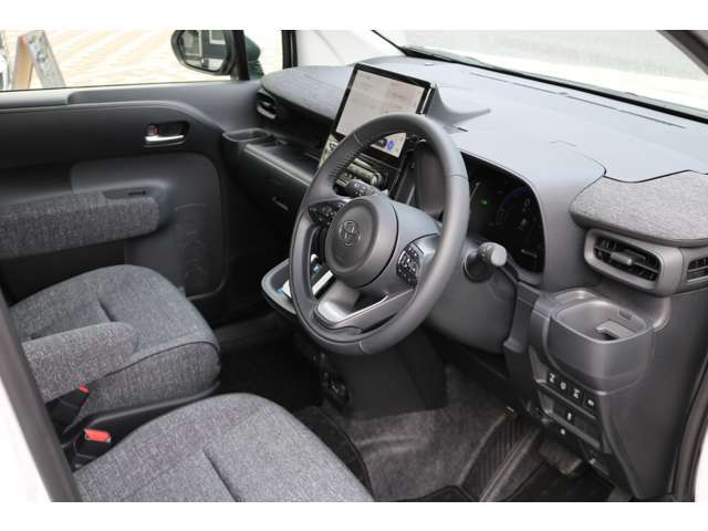 ◆ワンオーナー◆純正ナビ◆フルセグTV◆クルコン◆パノラミックビューモニタ◆両側パワスラ　◆バックカメラ◆LEDヘッド◆BSM