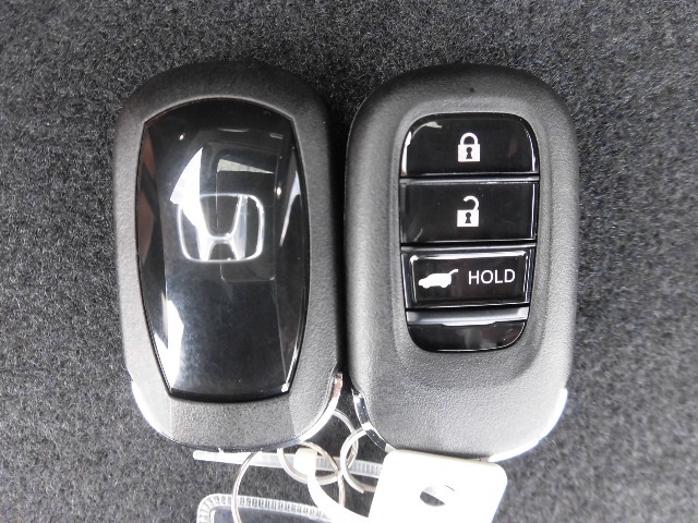 Hondaスマートキーシステムは携帯しているだけで施錠や解錠、エンジン始動もできる便利な機能です！