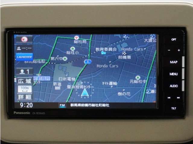 ストラーダナビ(CN-RE06WD)＆バックカメラが装備されているので、普段の使い勝手もロングドライブも快適です。