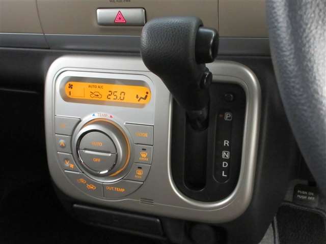CVTで燃費向上！速度を変更してもタイムラグやショックを感じにくい作りになっています。