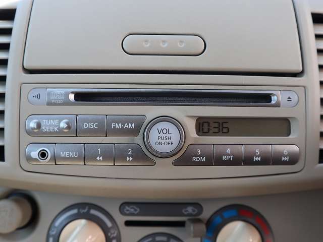 AM FM CD視聴可能♪ ナビ、社外オーディオご検討の方はお気軽にご相談ください♪