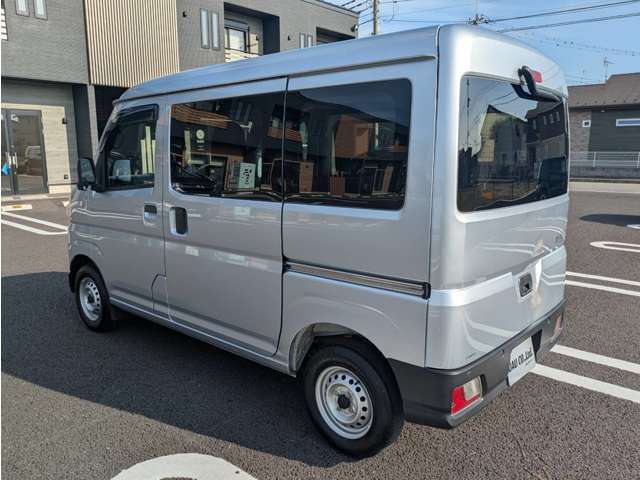 電車でお越しの際は、TXみどりの駅が最寄りとなります。事前にお電話頂ければお迎えに参ります。