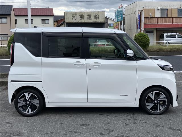 安心の全車保証付き！（※部分保証、国産車は納車後3ヶ月、輸入車は納車後1ヶ月の保証期間となります）。その他長期保証(有償)もご用意しております！※長期保証を付帯できる車両には条件がございます。