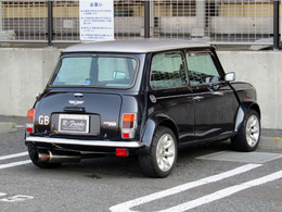 各社提携オートローン取扱い！車検・税金・塗装・ナビ・各パーツ等も含めてローン可！！仮審査・支払シミュレーション等お気軽にどうぞ☆