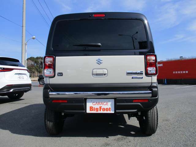 ＜新品7型ナビ＞　＜届け出済未使用車＞　地デジ　　Bluetooth　Bカメラ　ETC　前ドライブレコーダー　純正LEDヘッドライト　Pスタート　スマートキー　専用カラーアウターハンドル＆ルーフレール