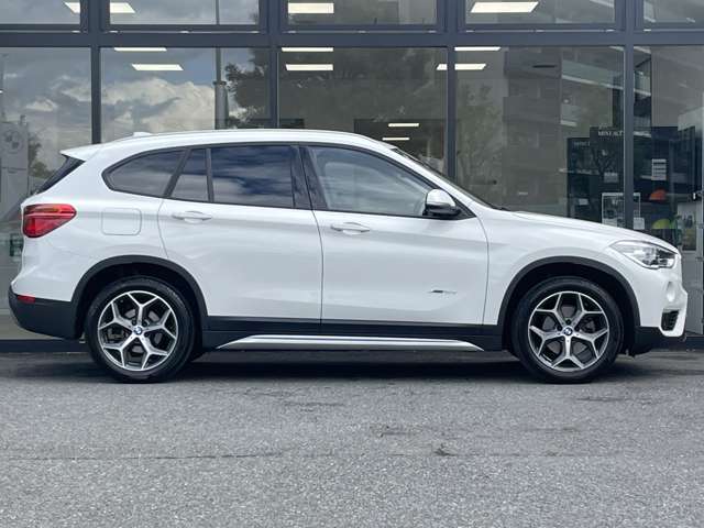 点検整備時に交換が必要な項目（BMW認定指定交換指定部品など）に関しましては、すべて新品の純正部品を使用させて頂きます。※点検項目にはBMWコンピューター診断も含まれます。