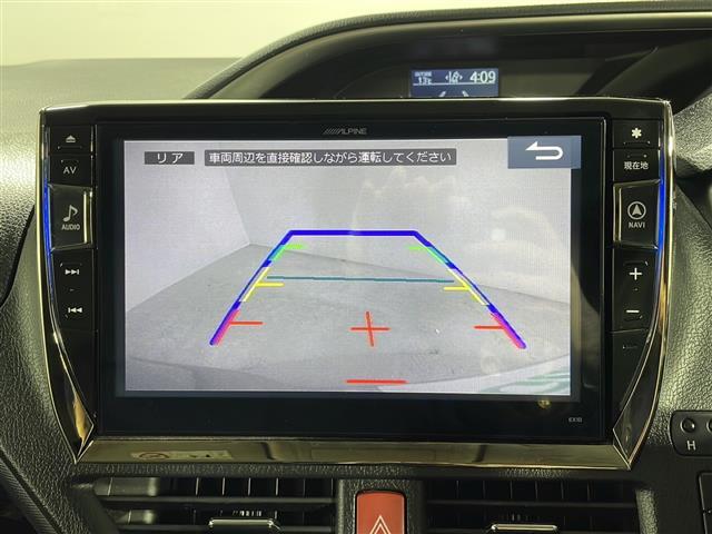 【バックモニター】後方の安全確認ができます。駐車が苦手な方にもオススメな便利機能です。