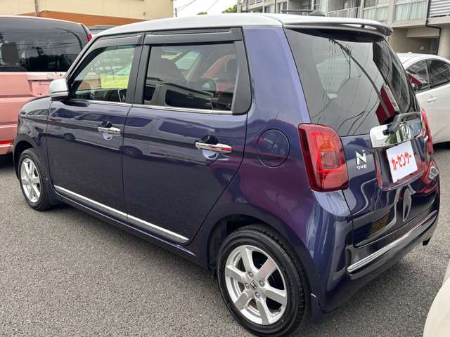 お客様が長く、安心して乗ることができる車を販売することを心がけております。