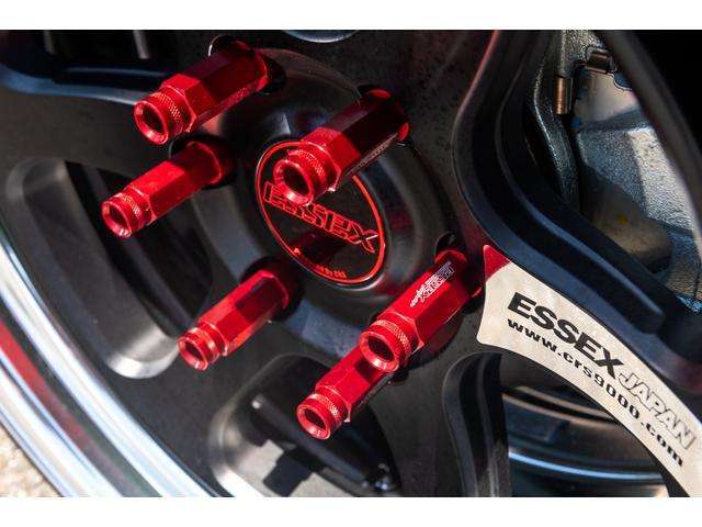 ※画像のフリッパーはオプションです。＋36000円にて追加可能。GRAVISパッケージは新車車体＋オプション120万円を装着したお得なパッケージです！