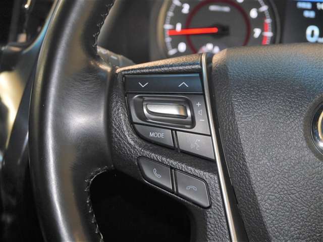 オーディオ用ステアリングスイッチ