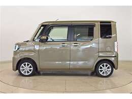 トヨタならではの「3つの安心」をセットにした『トヨタ認定中古車』です。「まるごとクリーニング」「車両検査証明書」「ロングラン保証」付き。