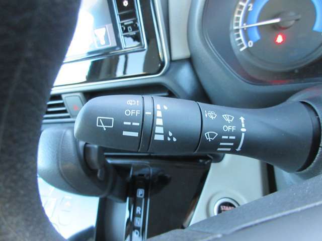 安全機能多彩なスイッチ類