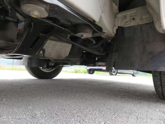 ◆◇当店は認証工場完備ですので、販売だけでなく車検/整備・修理/点検・板金塗装等のアフターサービスもお任せ下さい！田畑に囲まれてのどかな場所なのでお近くにお寄りの際は是非ご来店下さい◇◆