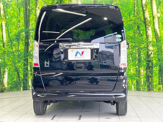 安心の最長10年・走行無制限保証（有償）をご用意。保証内容も充実はもちろん、無料点検＆オイル交換や、年中無休の全国・24時間ロードサービスも付帯されておりますのでご安心下さい。