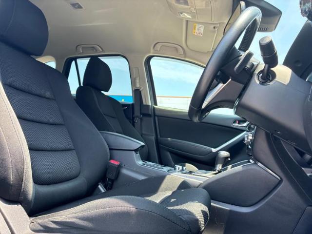 「この車の写真をもっと見たい」「状態が気になる」「この装備はついている？」どんな小さな疑問でもお気軽にお問い合わせください！