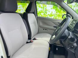 「この車の写真をもっと見たい」「状態が気になる」「この装備はついている？」どんな小さな疑問でもお気軽にお問い合わせください！