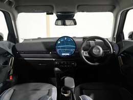 ■総在庫250台を遠方のストックヤードなどにも保管しておりますので、ご来店前にお電話いただけるとスムーズにご商談いただけます。■月曜定休日■カーセンサーフリーダイヤル：0078-6002-825402