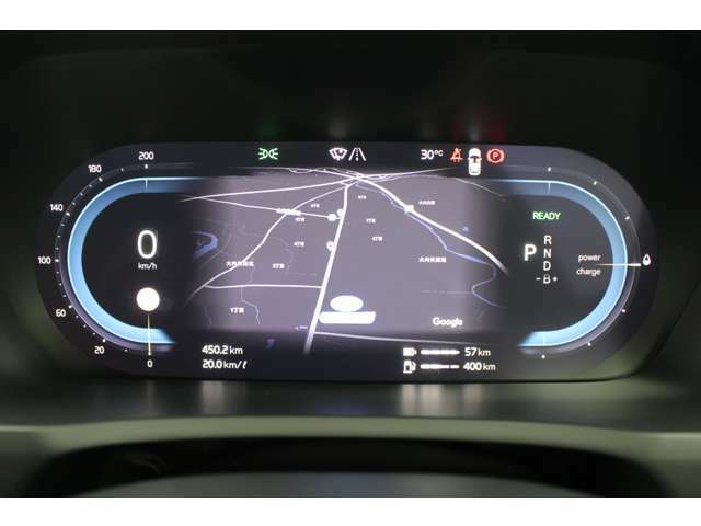 12.3インチのデジタルドライバーディスプレイには、運転に必要な情報が映しだされます。お好みの表示パターンに変更できます。フロントガラスに、運転に必要な情報を投影するヘッドアップディスプレイ付きです。