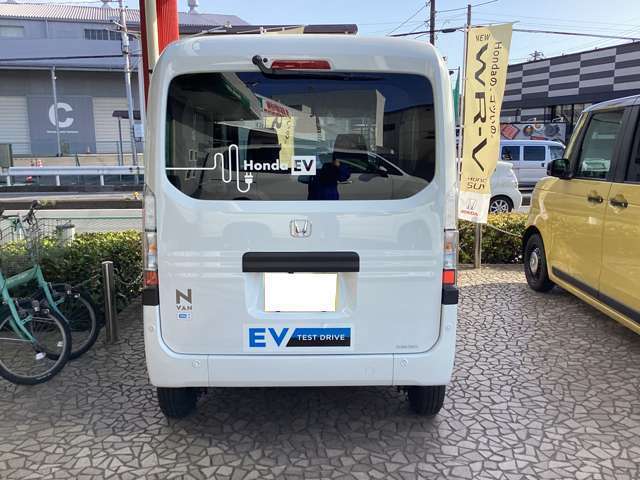 リヤワイパー付き