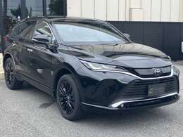 【新車保証付きで納車後も安心】新車販売だから新車保証が最長5年又は10万kmのメーカー保証付です。ご自宅近辺のディーラー様で保証修理やアフターサービスも受けれるので、遠方のお客様もご安心ください。