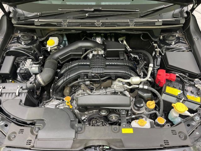 親切・丁寧な専門メカニックスタッフが応対！・車検・点検整備・事故等の修理などアフターサービスも安心。お車のカスタマイズもネクステージのサービススタッフまでご相談ください！