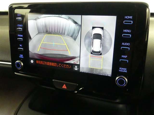 パノラミックビューモニター付きです。車両を上から見たような映像をディスプレイオーディオ画面に表示。運転席からの目視だけでは見にくい、車両周辺の状況をリアルタイムでしっかり確認できます。