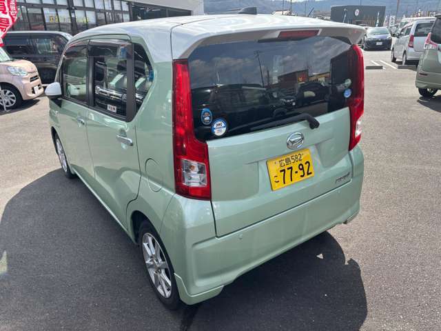 納車後は、エンジンオイル交換が、普通自動車2,200円/軽自動車1,650円にて実施！トヨタの純正オイルを使用。