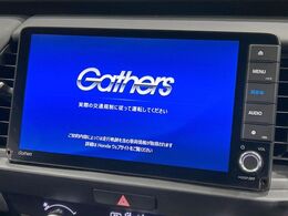 【純正ナビ】人気の純正ナビを装備。オーディオ機能も充実しており、Bluetooth接続すればお持ちのスマホやMP3プレイヤーの音楽を再生可能！毎日の運転がさらに楽しくなります！！