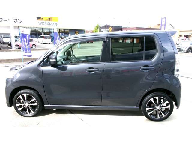 ユーザー買取車ダイレクト販売。オークション買い付け車両のような「運送費」や「オークション手数料」などの「余計な経費」がかかっていないため、魅力的な車両価格で販売することが可能です！