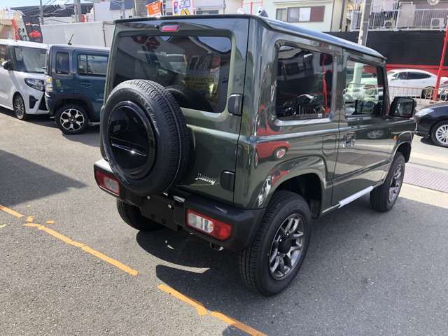 新車ジムニー続々入庫中カスタムベースお好きな仕様にコンプリートOKカスタムベースお好きなアルミ/ナビ/リフトUPいろいろなプラン対応可能