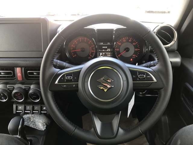 新車ジムニー続々入庫中カスタムベースお好きな仕様にコンプリートOKカスタムベースお好きなアルミ/ナビ/リフトUPいろいろなプラン対応可能