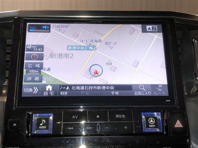 SDメモリーナビ（フルセグ対応）付きです♪