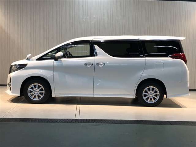 全長493cm、全幅185cm、全高189cmです！