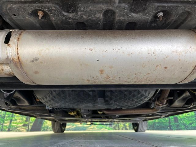 下回りがきれいなうちに、防錆加工の施工がオススメ。降雪地域はもちろん、沿岸部にお住いの方や、趣味でマリン・ウィンタースポーツをされる方にご好評いただいております。