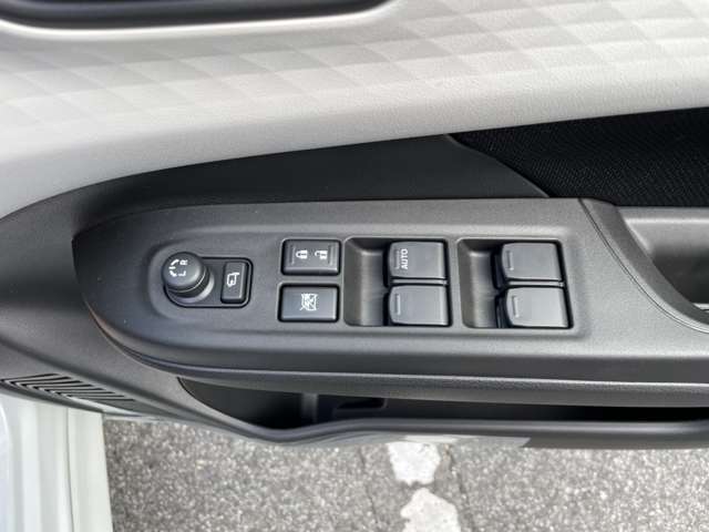 ■新車新規オーダー可能　■社外用品も多数取り揃えております。