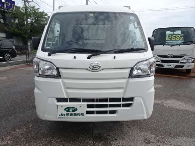 昭和43年創業！　新車・中古車商用車専門店！　民間車検工場併設！　鈑金塗装自社工場トラック架装自社工場！　冷凍車製造販売！　キャンピングカー・移動販売車・キッチンカーまで幅広くラインアップしてます！