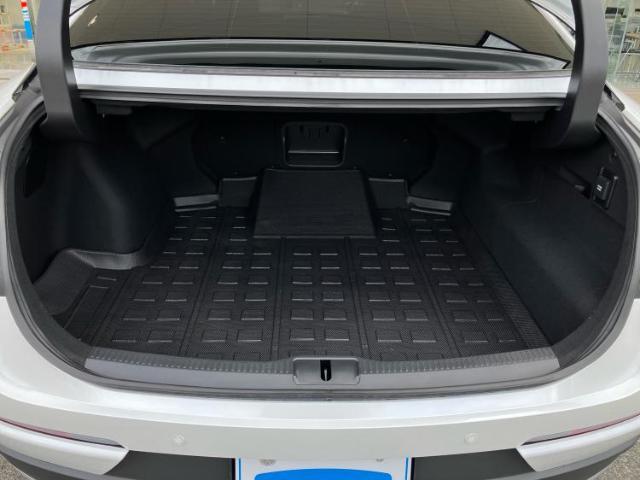 WECARSでは登録（届出）済未使用車や走行距離1万km未満の在庫車も多数ご用意しております！状態は良いものが良いけど、新車は高いな・・・そんなお客様にオススメです！