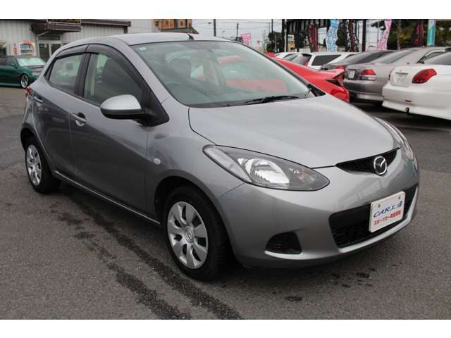 屋内保管のきれいな車です