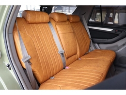 後部座席も綺麗に保たれております☆