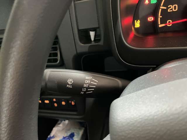 この度は当店のお車をご覧になっていただき、誠にありがとうございます。ぜひじっくりとご検討下さい。気軽にお問合せ・お見積りお待ちしております。